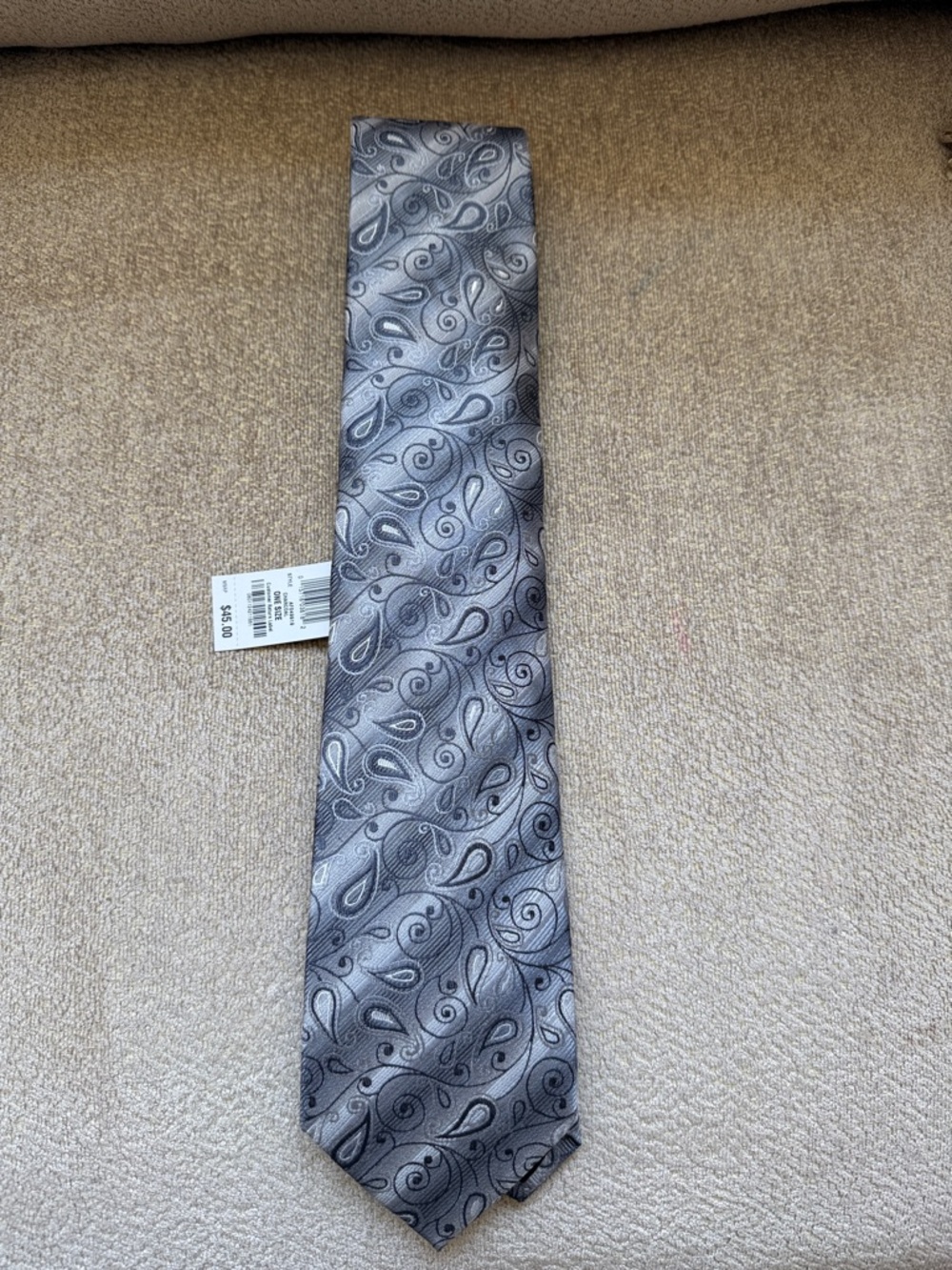 Alfani Men's Grey Paisley Silk Tie, with tags